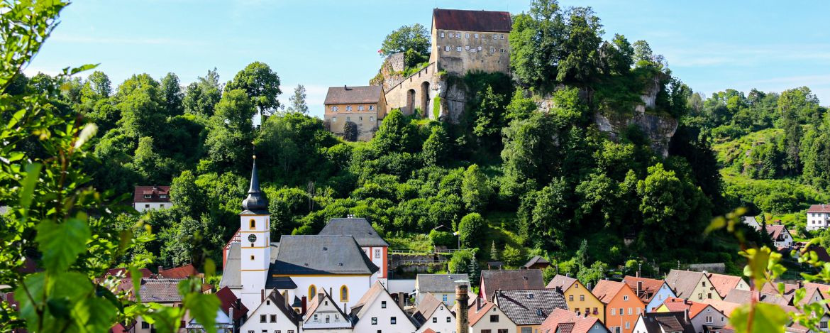 Blick zur Burg Pottenstein