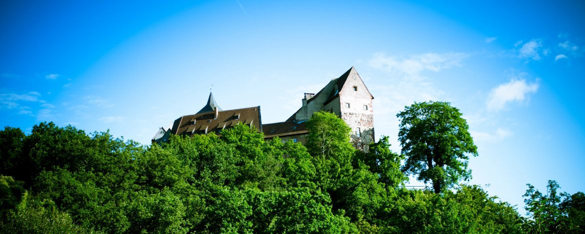Preiswerte Klassenfahrt in die Jugendherberge Burg Rothenfels