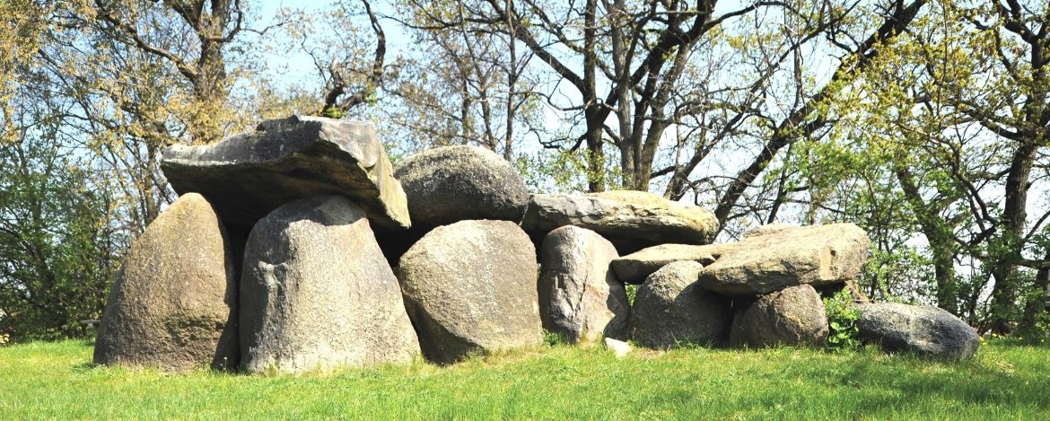 Großsteingrab