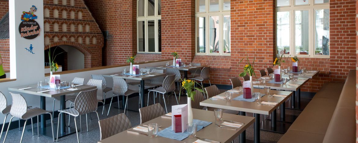 Bistro/Loungebereich der Jugendherberge Berlin Ostkreuz