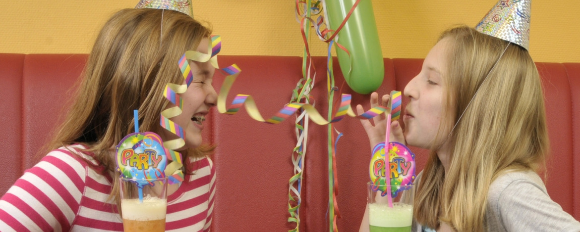 Leuchtende Kinderaugen beim Kindergeburtstag