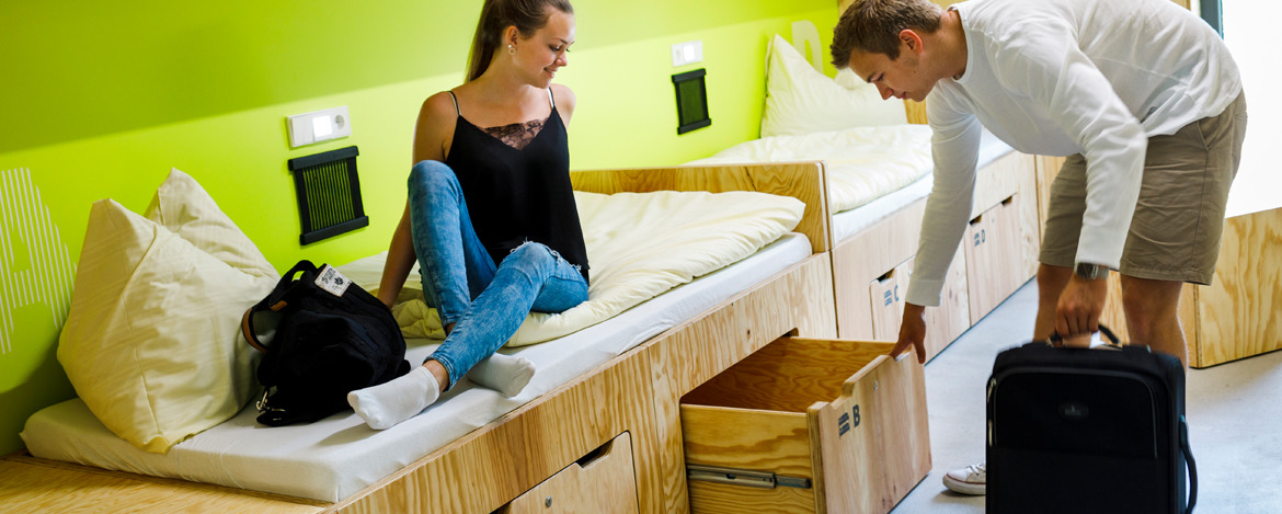 Modern gestaltete Mehrbett- und Familienzimmer mit Du/WC