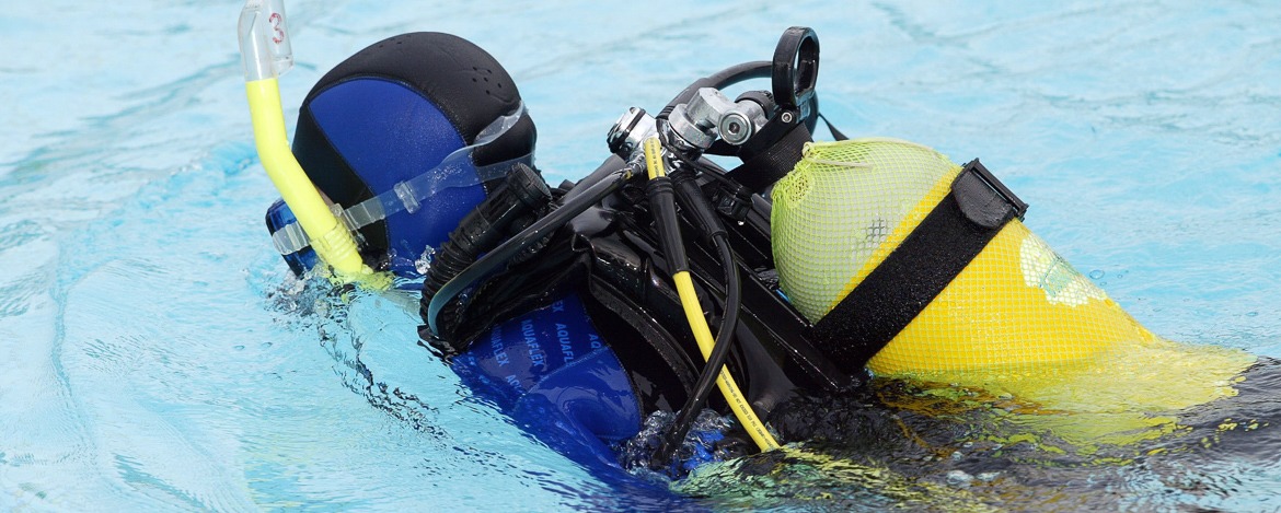 Tauchtraining im Flachwasser